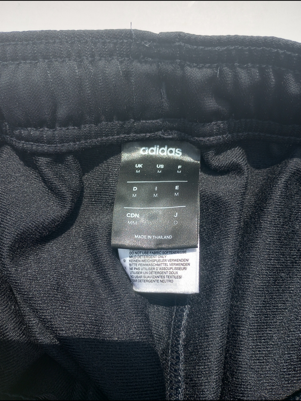 Adidas Black/Red Track Pants Joggers. Size Medium . - Picture 3 of 3